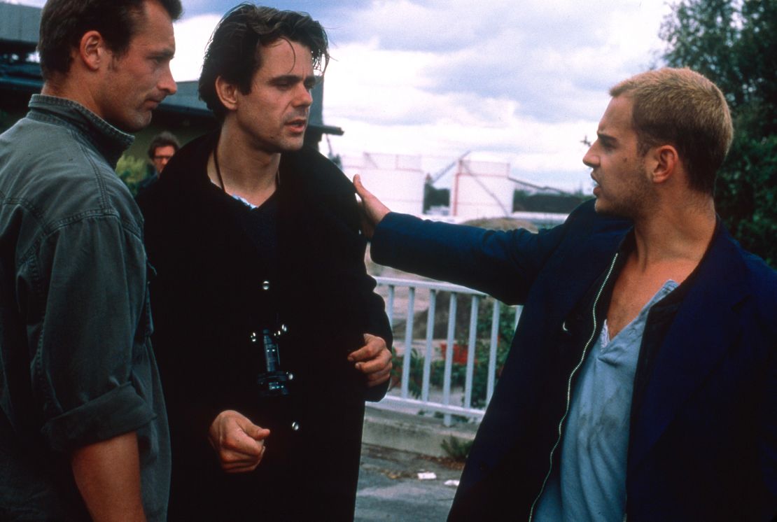 «Беги, Лола, беги»: эстетика клипа и видеоигр в киноязыке фильма